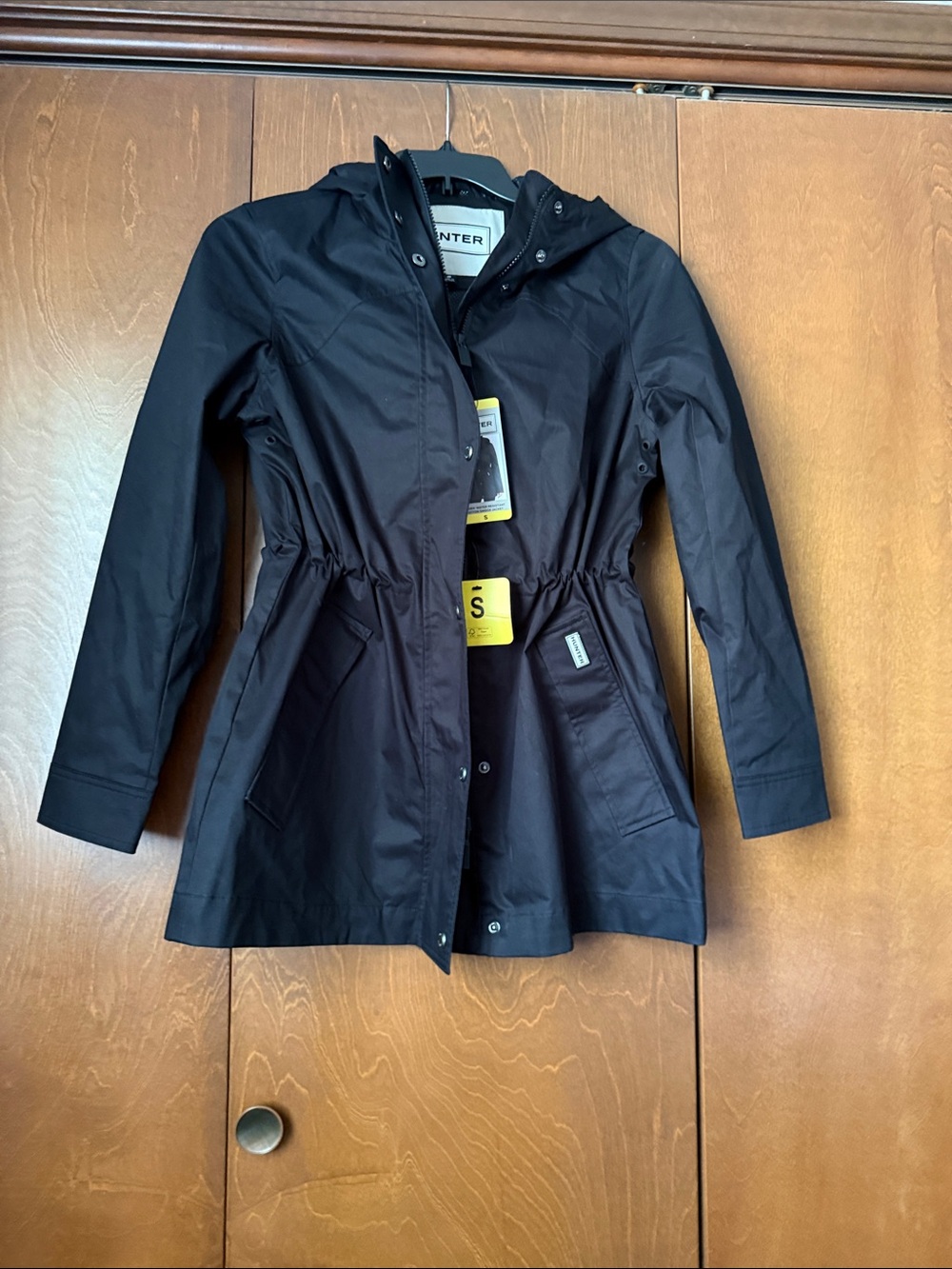 Hunter Water & Wind Resistant Black Hooded Anorak Style Jacket NWT Sz S